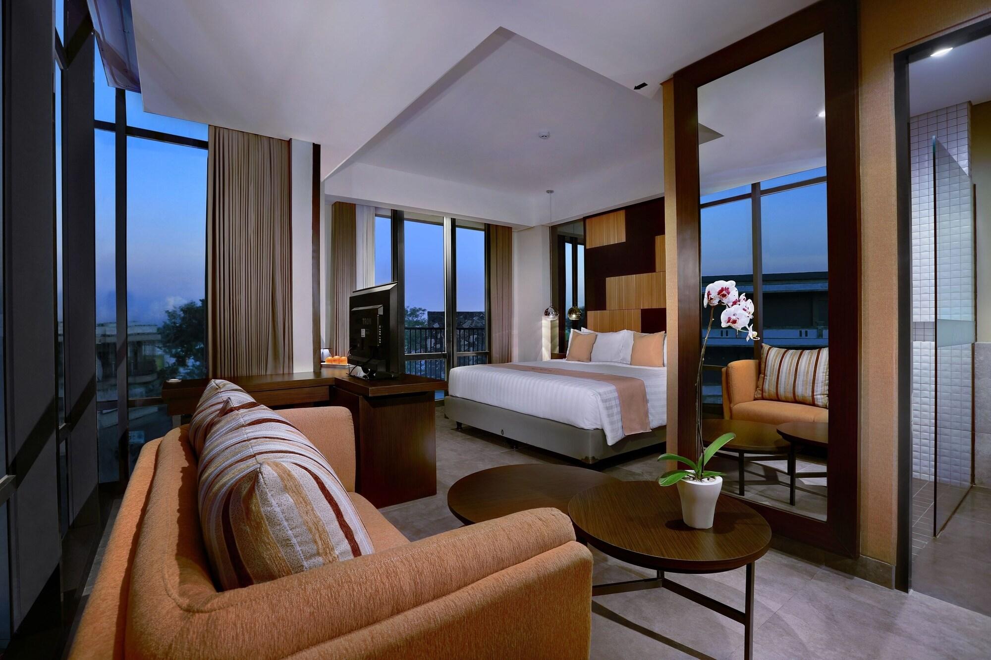 Aston Inn Mataram Exterior photo