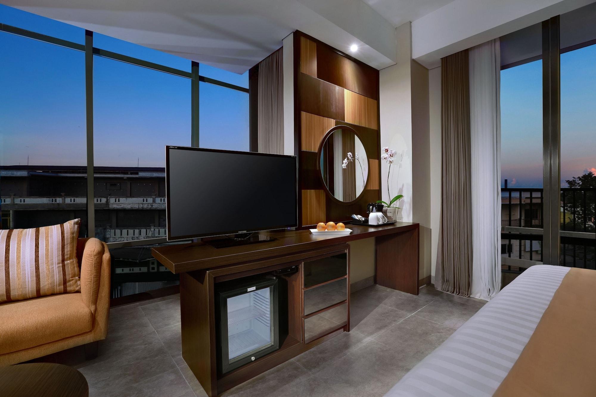 Aston Inn Mataram Exterior photo